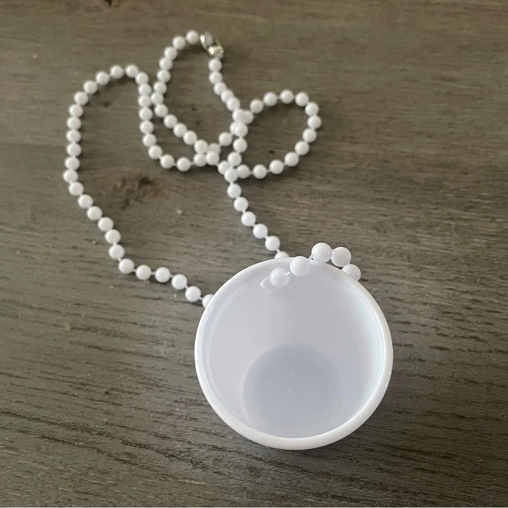 NWOT Last Toast on the Coast Shot Glass Necklace Set